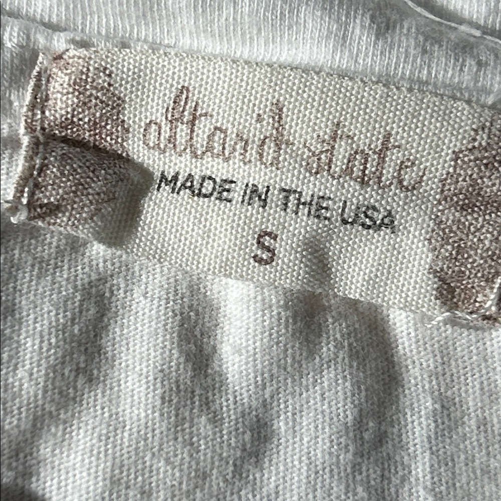 Altar'd State Volkswagen Bus on the Beach Tee Shirt Sz S w MEASUREMENTS - Picture 3 of 10